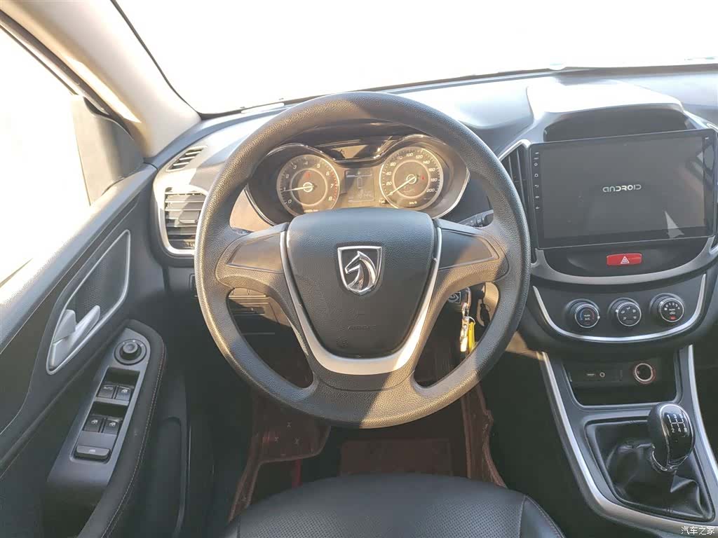 Wuling 560, 2017 8