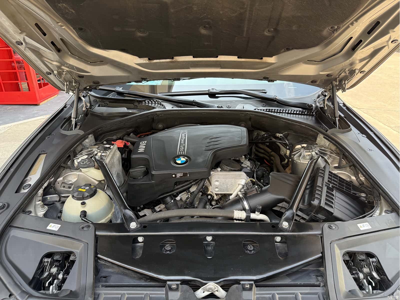 BMW 5 Series, 2017 29