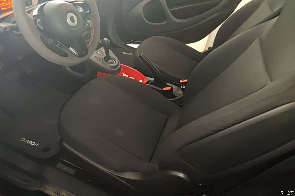 Smart Fortwo, 2017 9
