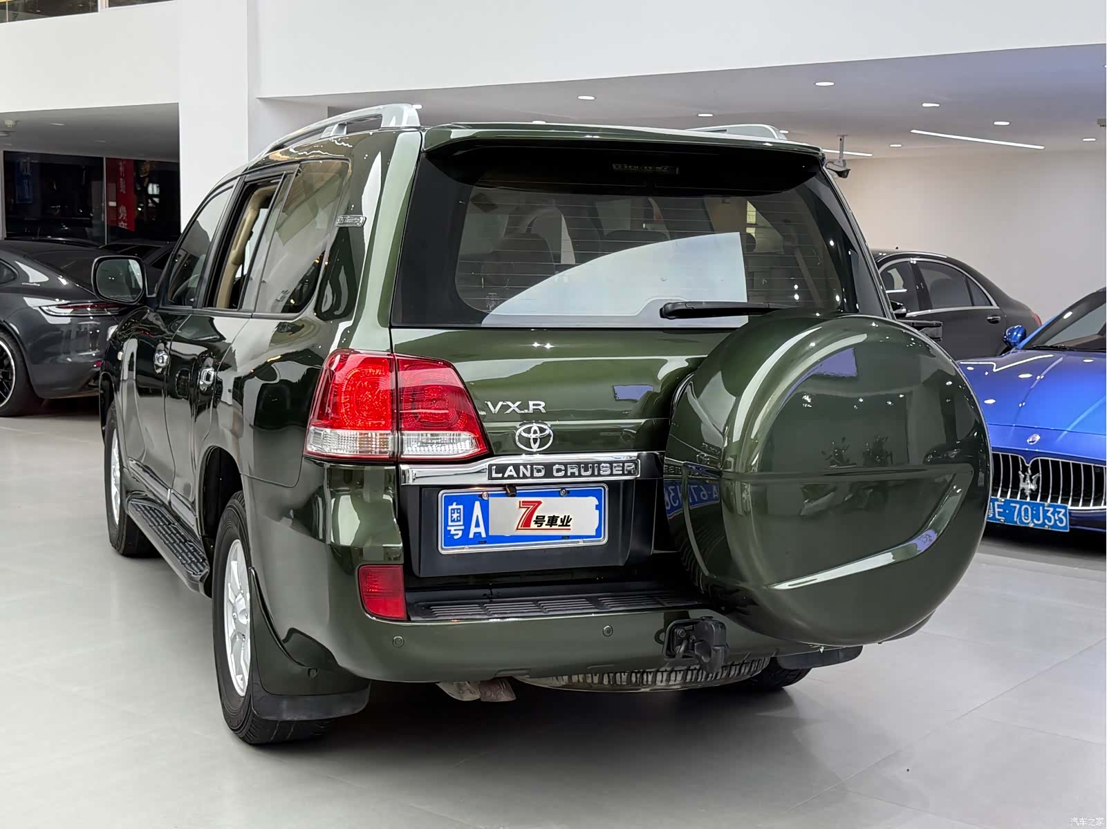 Toyota Land Cruiser, 2011 11