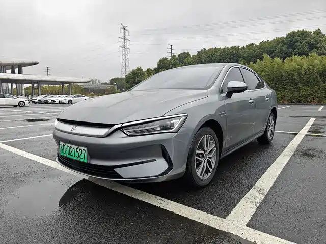 BYD Qin PLUS 2023 — купить из Китая под заказ