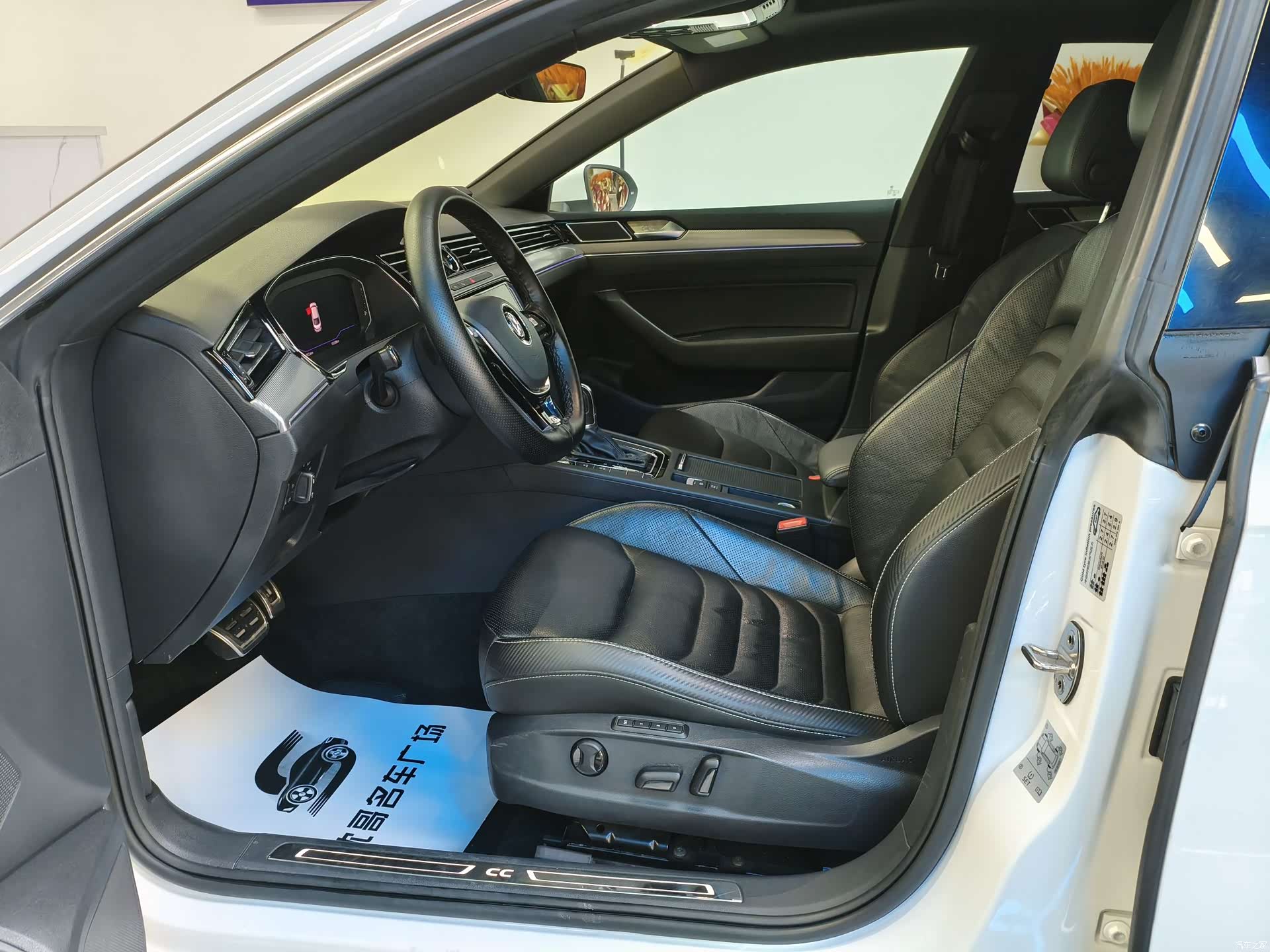 Volkswagen CC, 2021 4