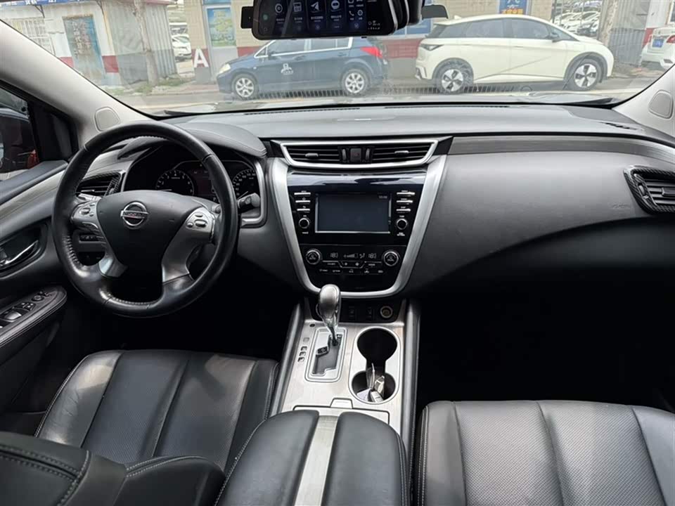 Nissan Loulan Nissan Loulan