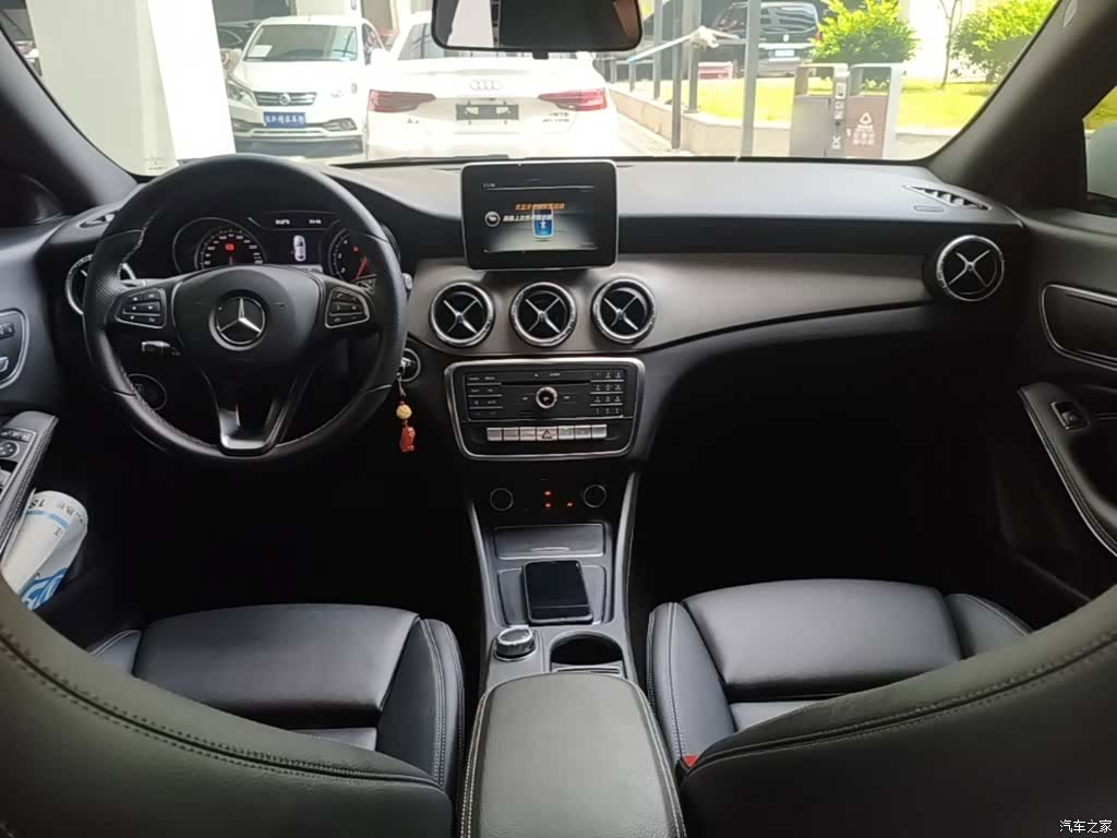 Mercedes-Benz CLA, 2016 10