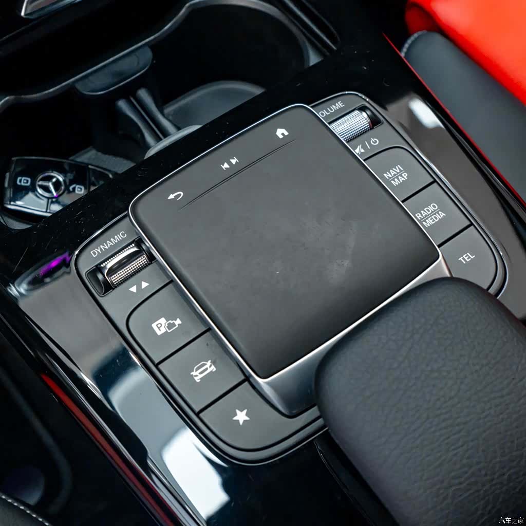 Mercedes-Benz A-Class, 2024 18