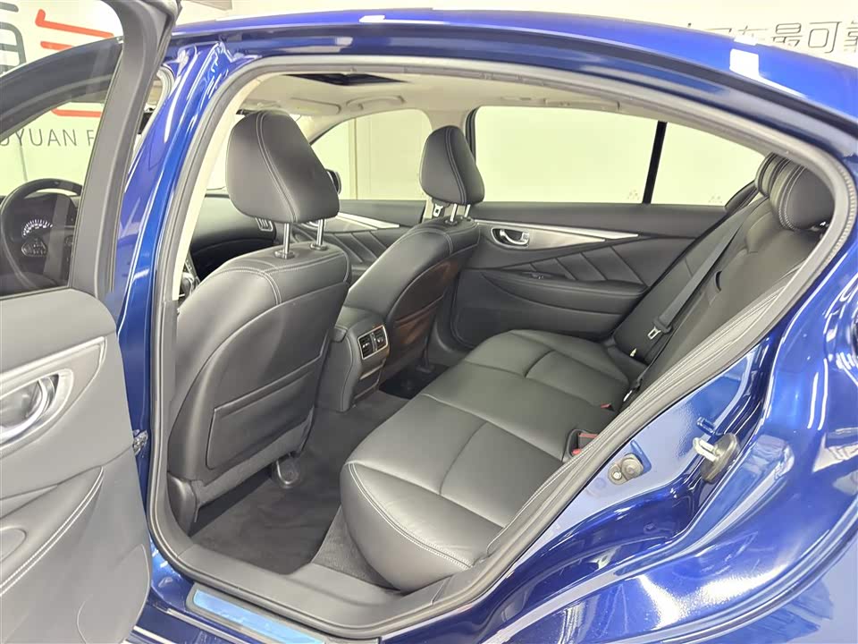 Infiniti Q50L Infiniti Q50L