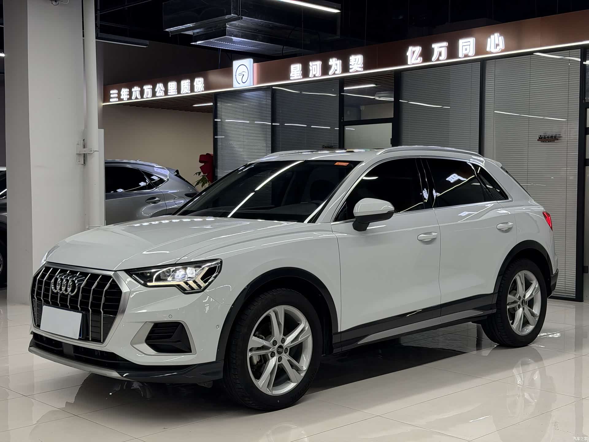 Audi Q3, 2021 1