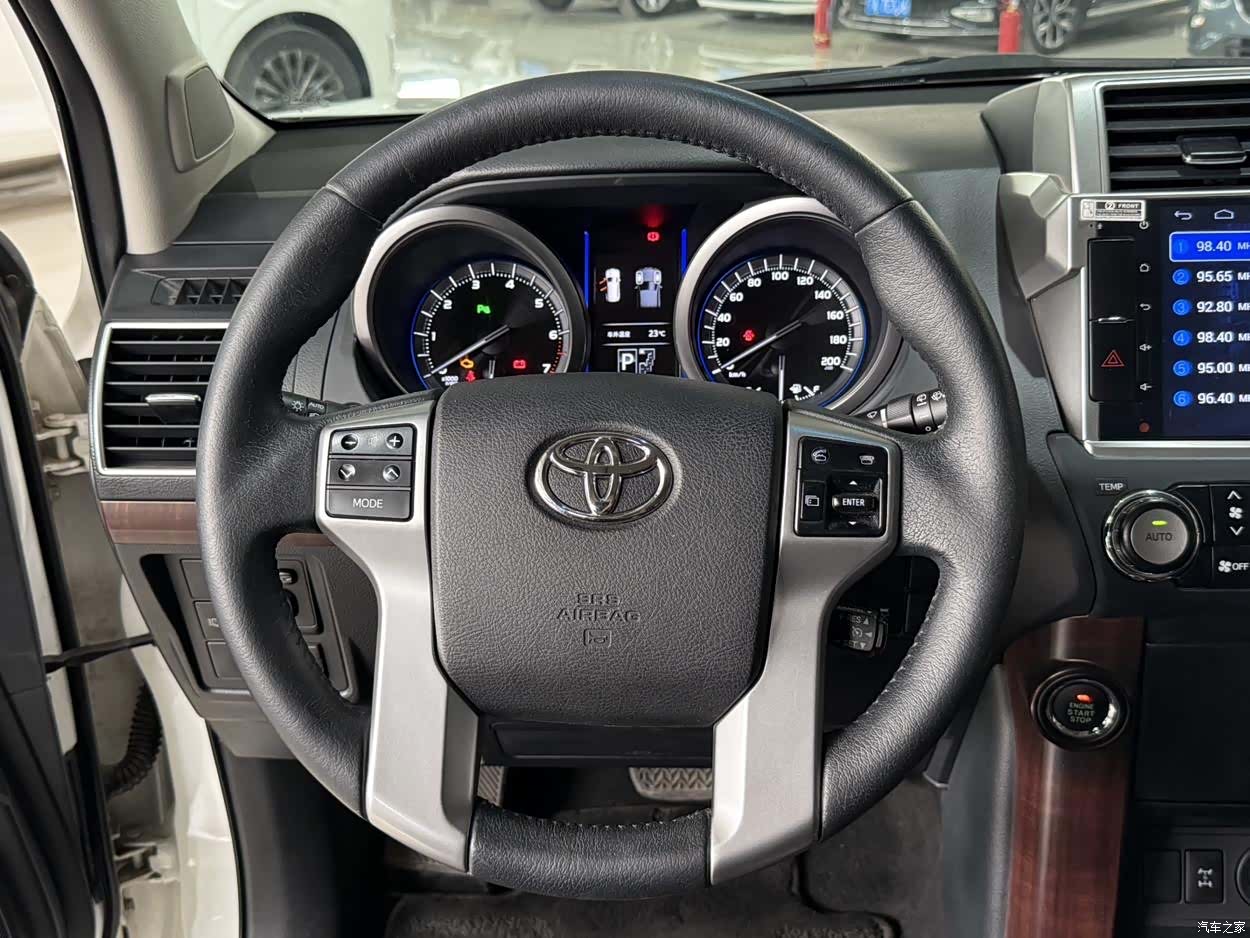 Toyota Prado, 2016 12