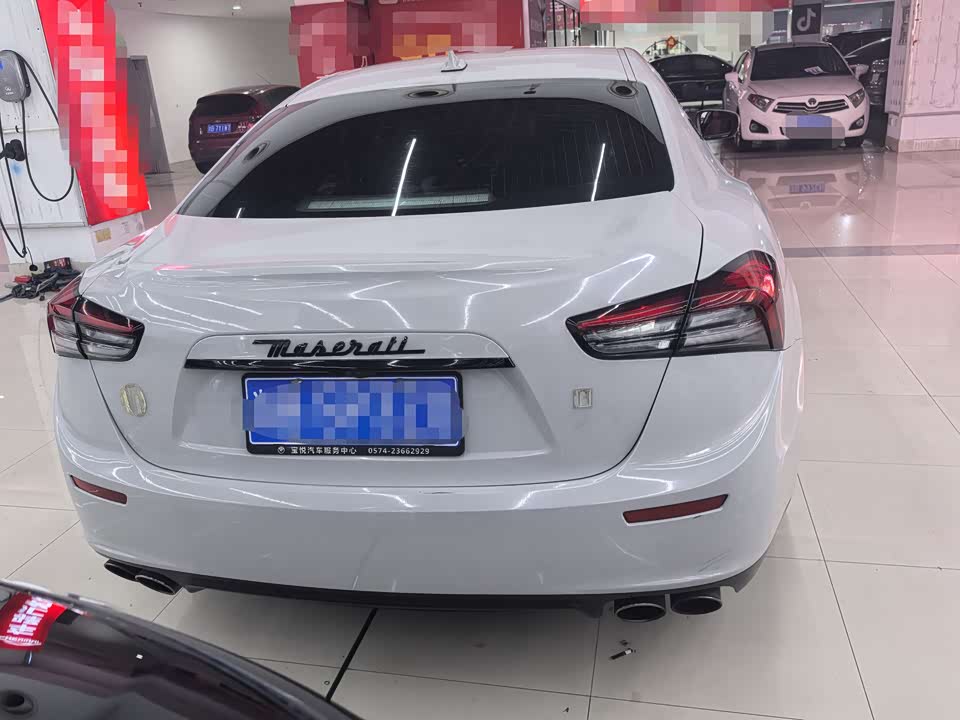 Maserati Ghibli