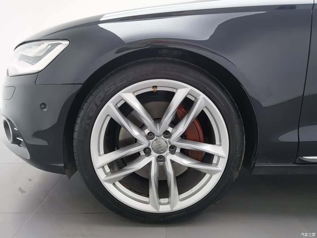 Audi A6L, 2012 17