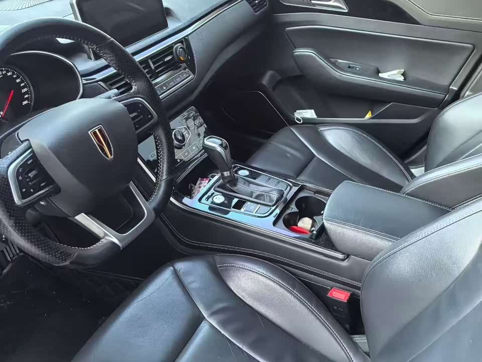 Hongqi H5