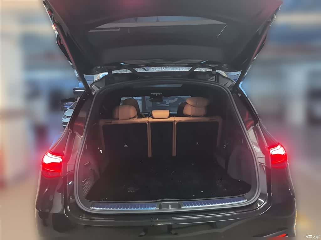 Mercedes-Benz GLC, 2025 20