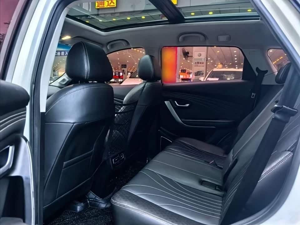 Jetour X70