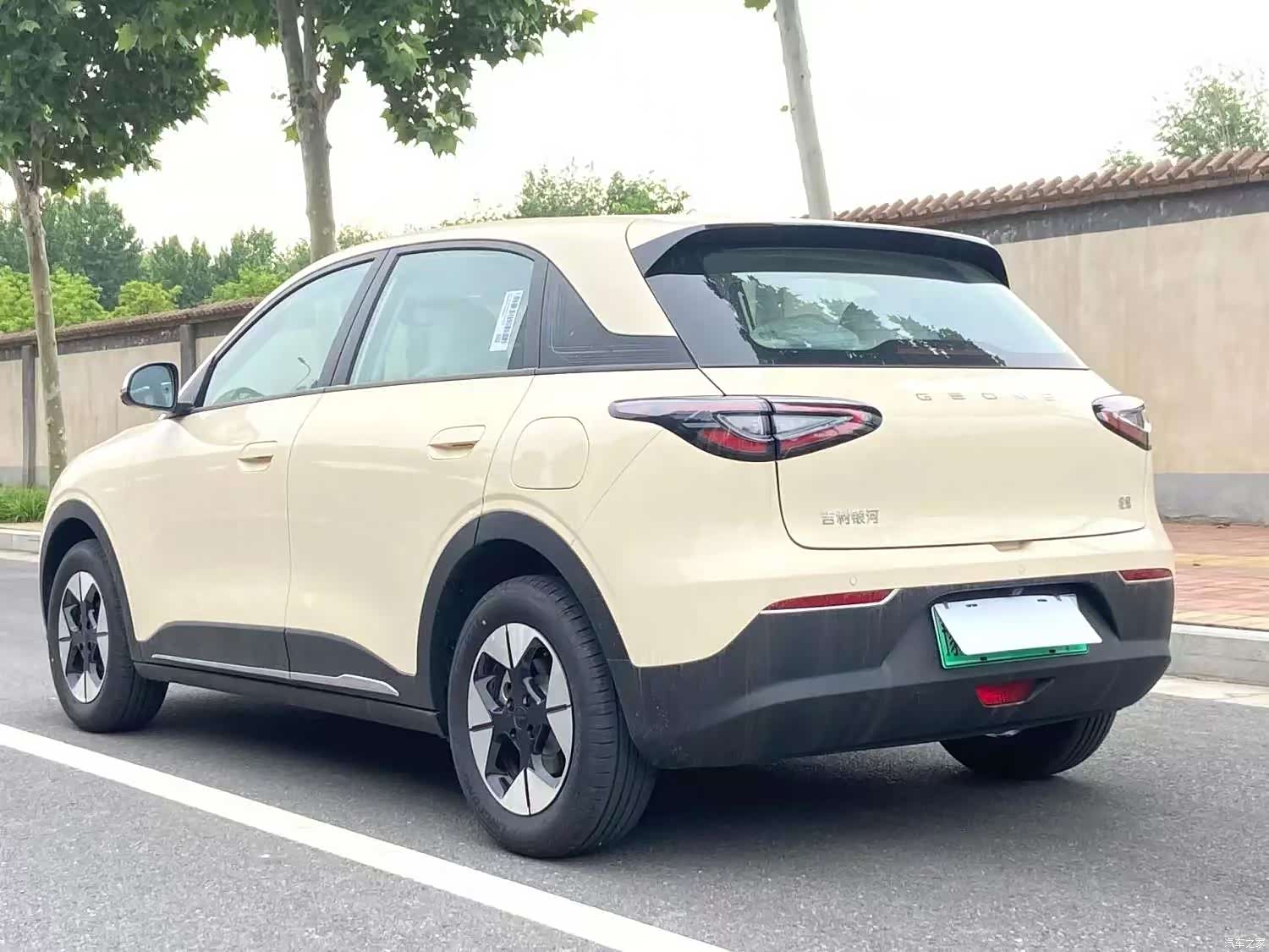 Geely Xingyuan, 2026 12