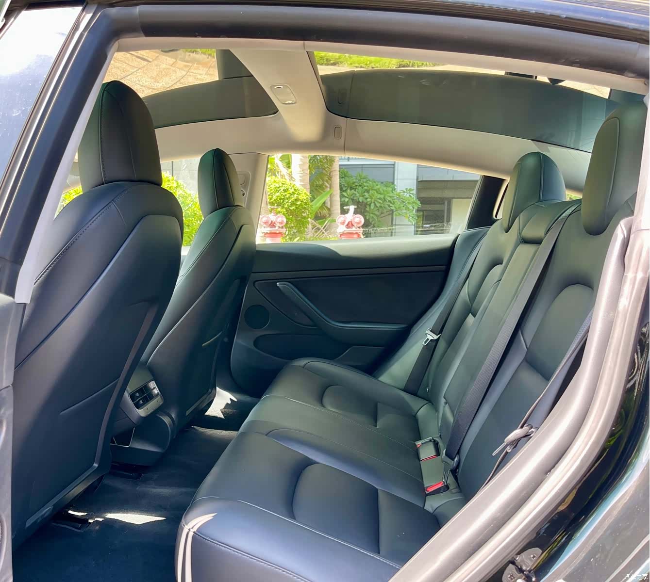 Tesla Model 3, 2021 6
