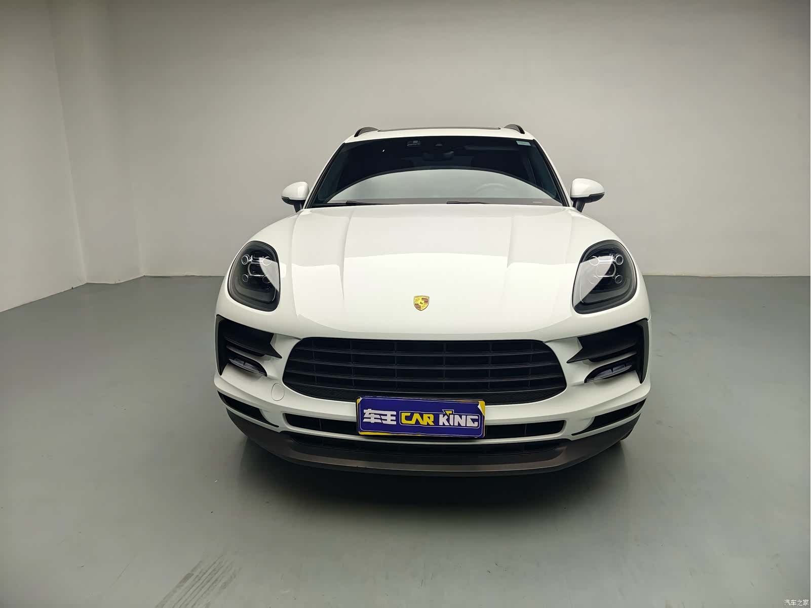 Porsche Macan, 2022 3