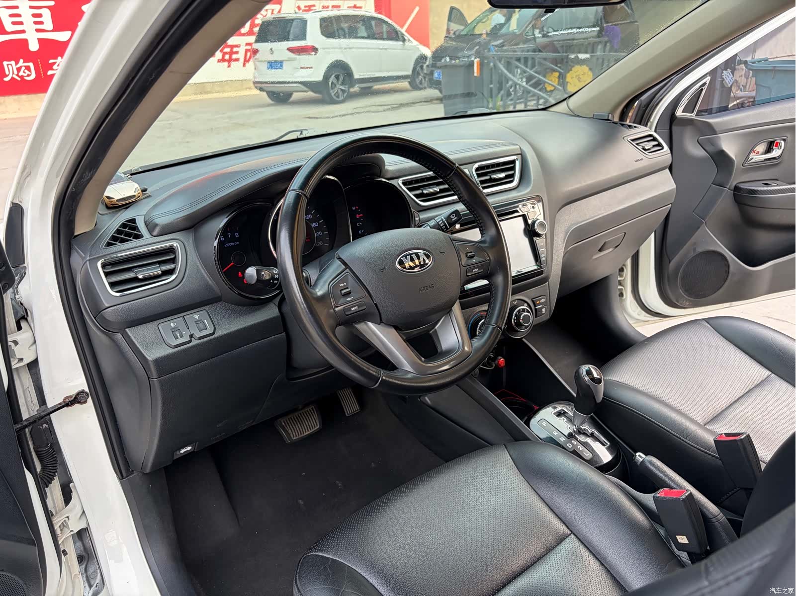 Kia K2, 2014 4