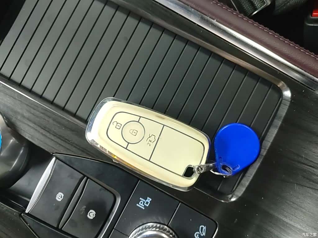 Ford Explorer, 2024 9