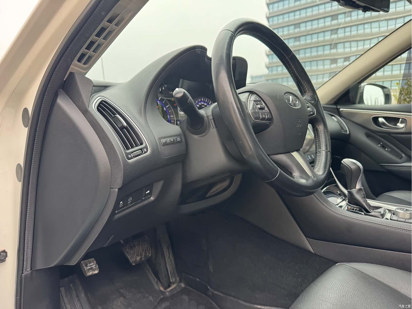 Infiniti Q50L, 2015 15