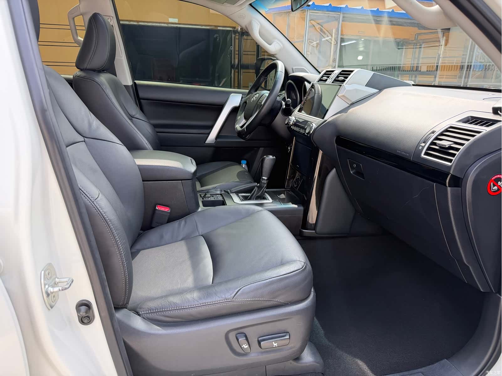 Toyota Prado, 2016 13