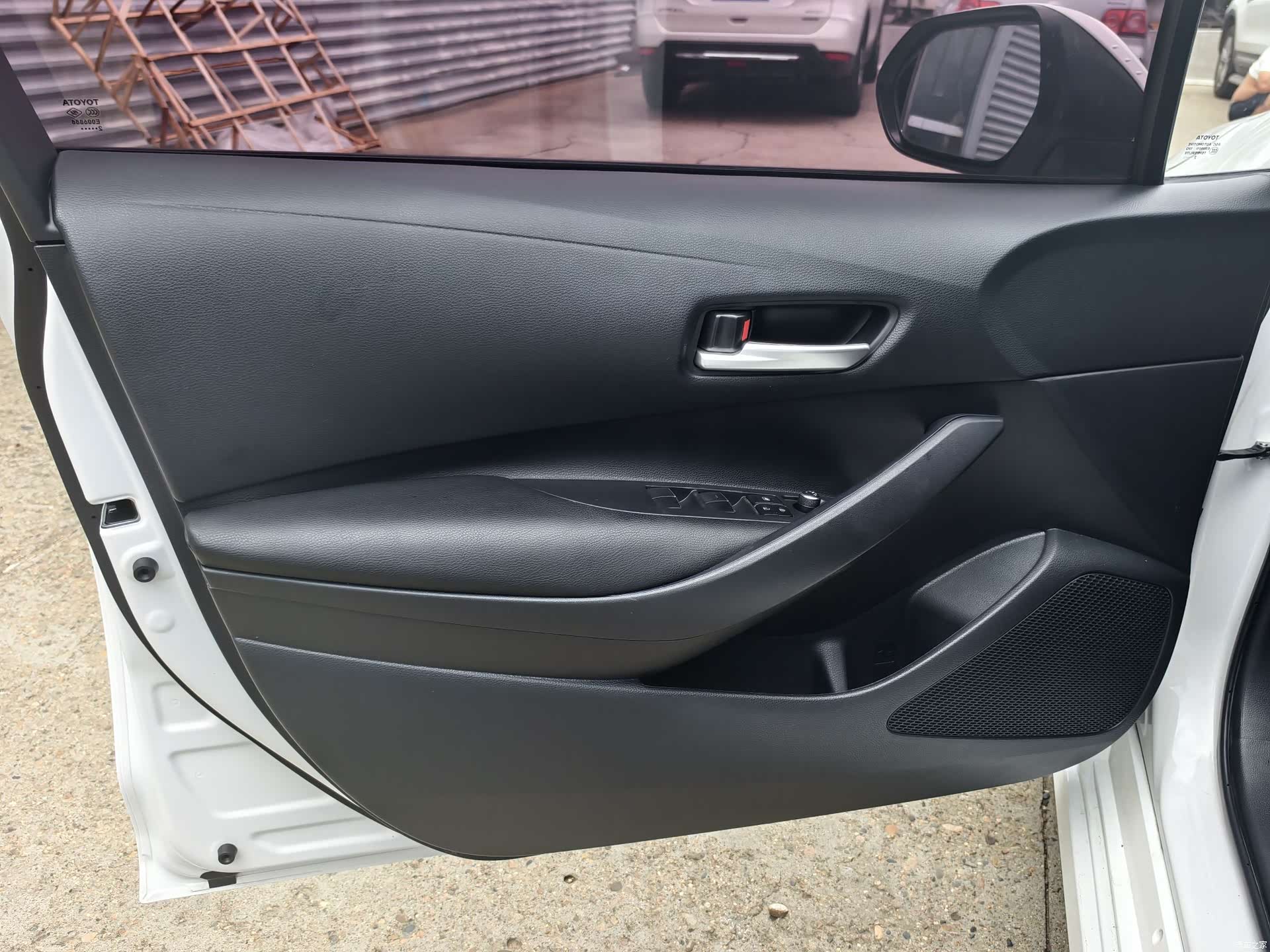 Toyota Corolla, 2022 16