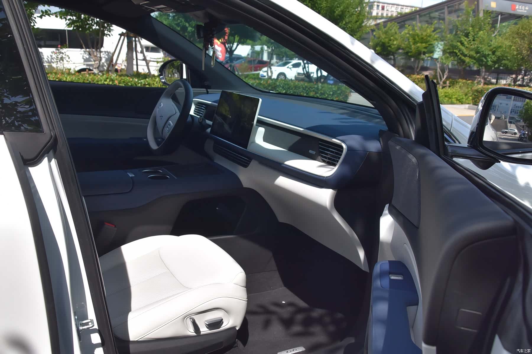 Xpeng G6, 2023 15