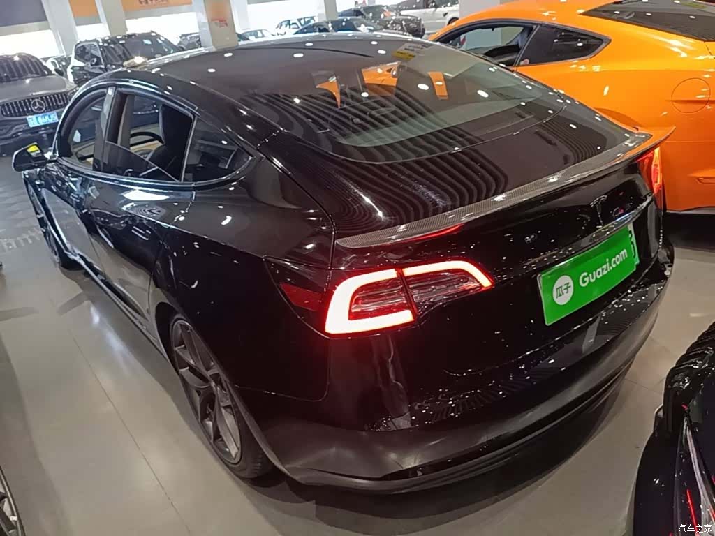 Tesla Model 3, 2021 все фото