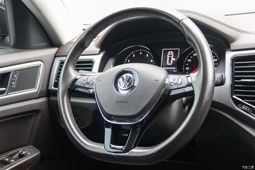 Volkswagen Teramont, 2017 15