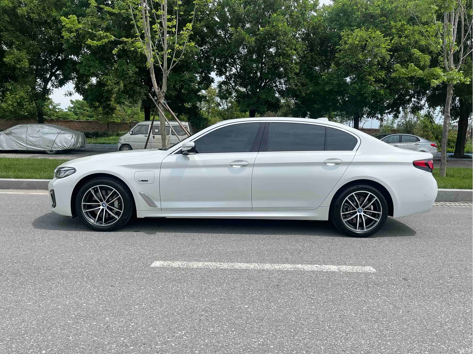 BMW 5 Series, 2022 16
