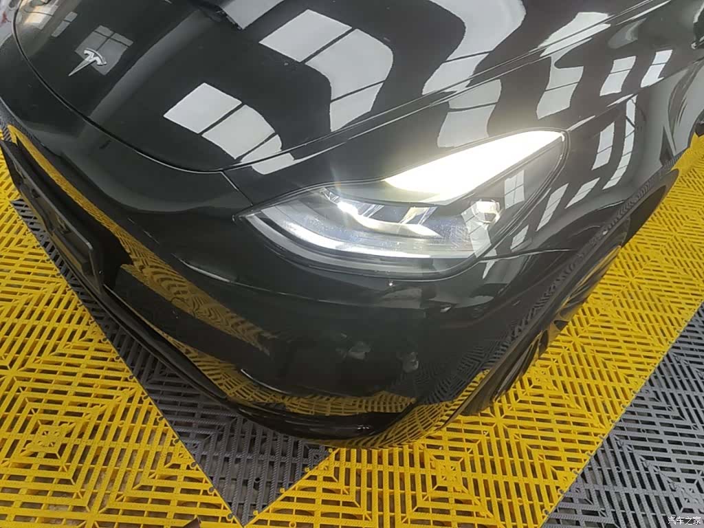 Tesla Model Y, 2024 24