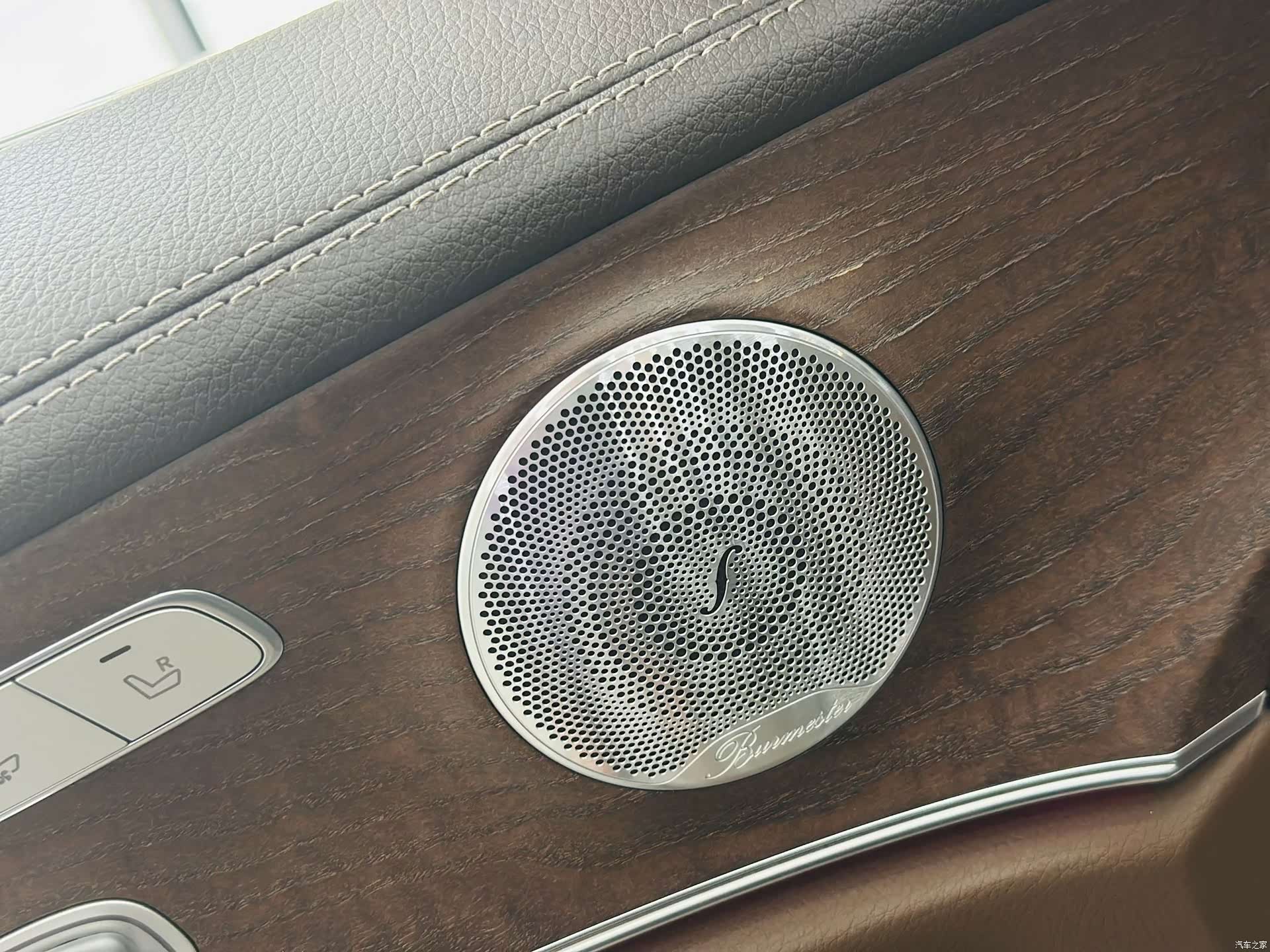 Mercedes-Benz E-Class, 2020 16