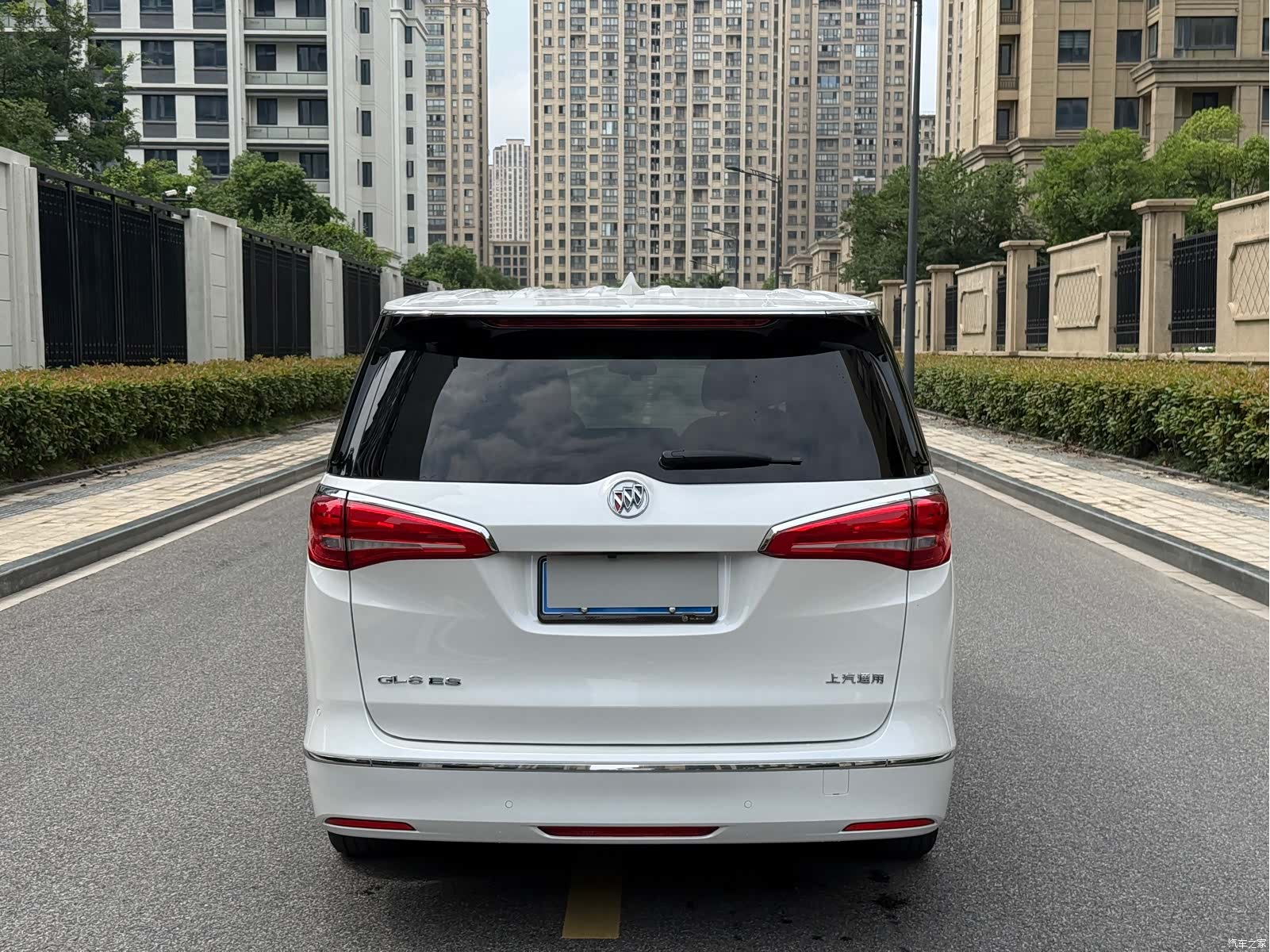 Buick GL8, 2020 все фото