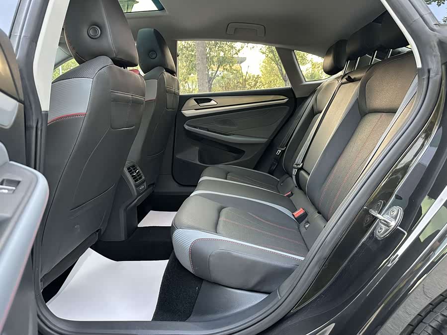 Volkswagen Lamando 2023, фото 15