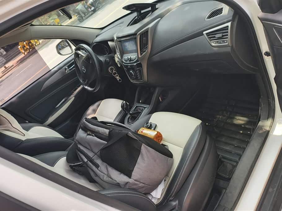 Changan CS35