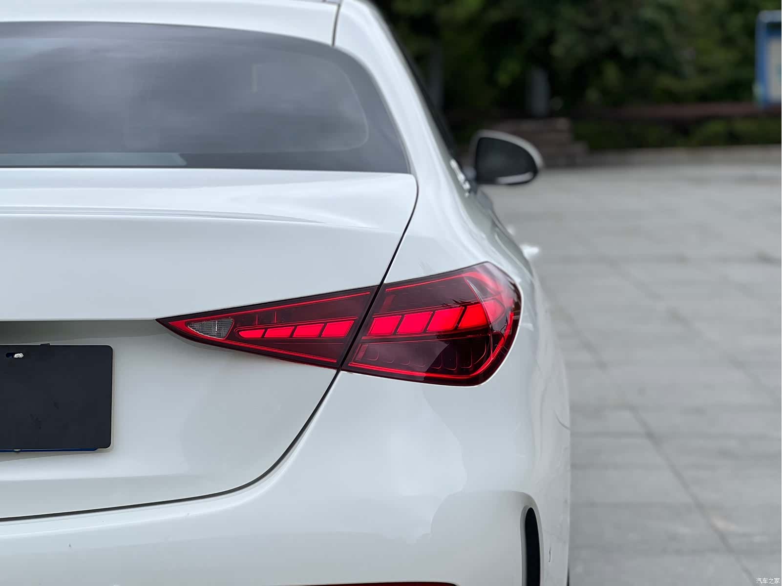 Mercedes-Benz C-Class, 2024 10
