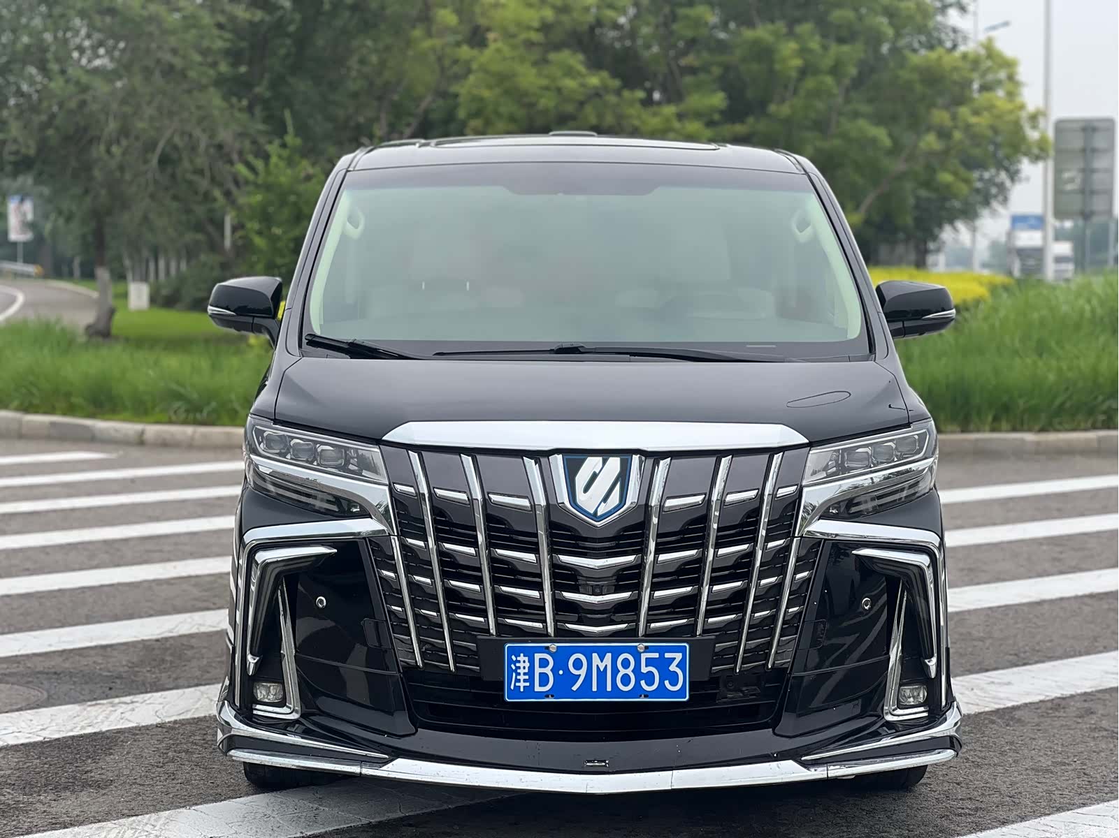 Toyota Alphard, 2017 2