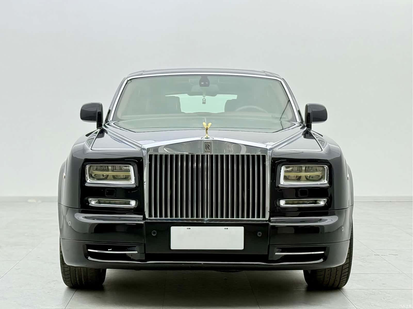 Rolls-Royce Phantom, 2006 1