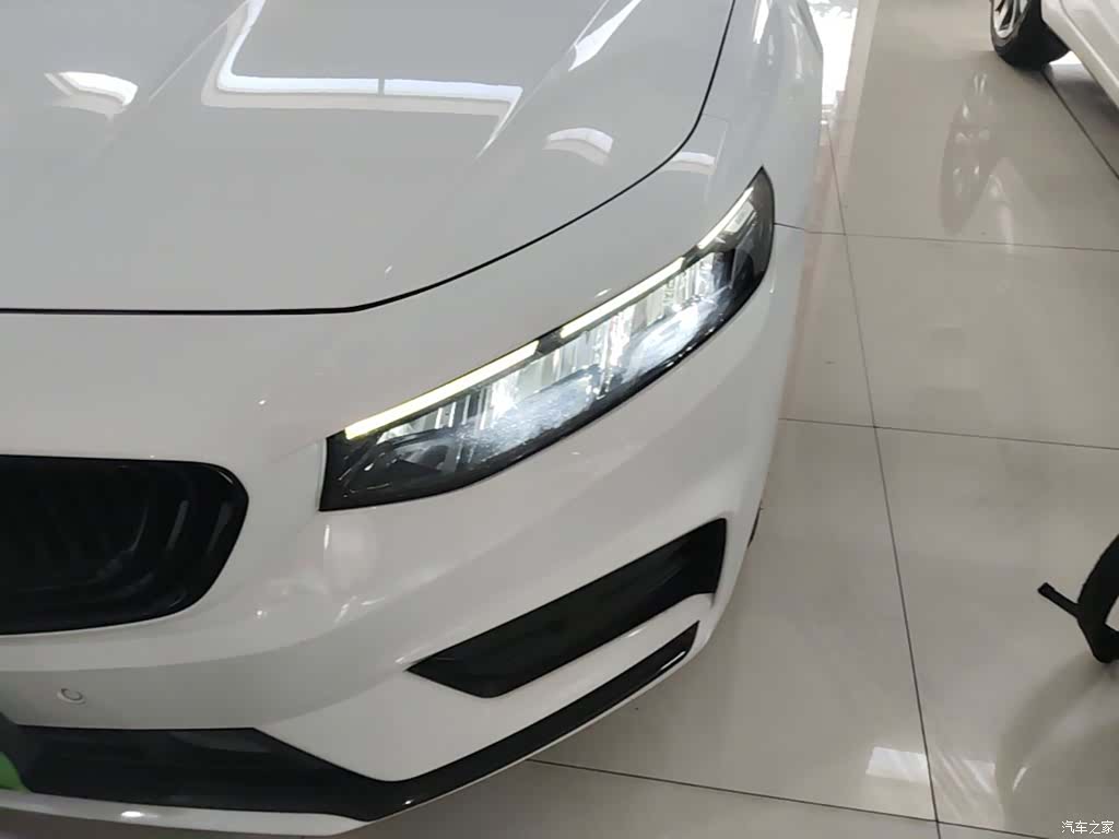 Geely Preface, 2021 24