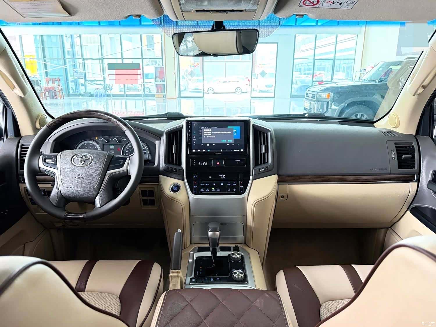 Toyota Land Cruiser, 2019 8