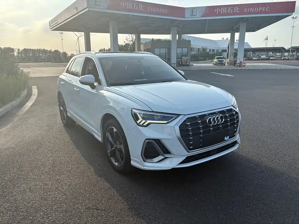 Audi Q3 Audi Q3