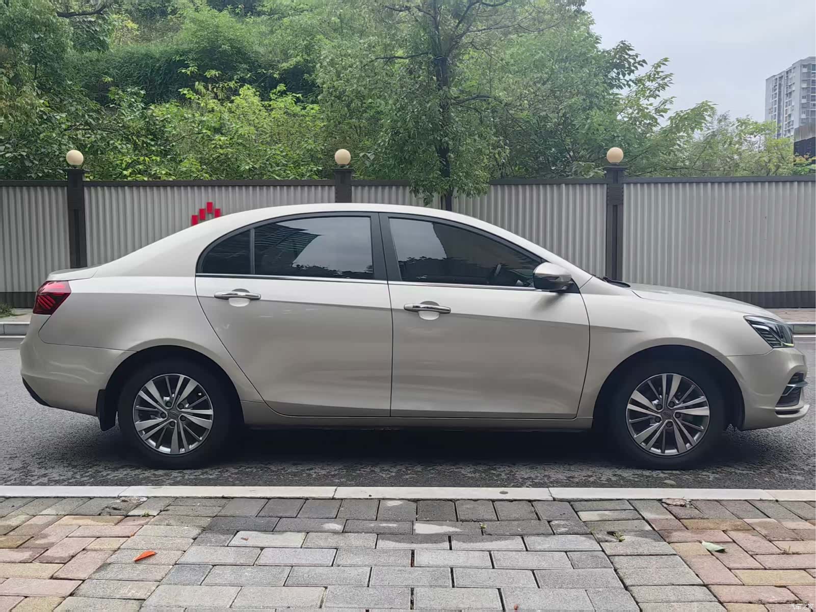 Geely Emgrand, 2018 4