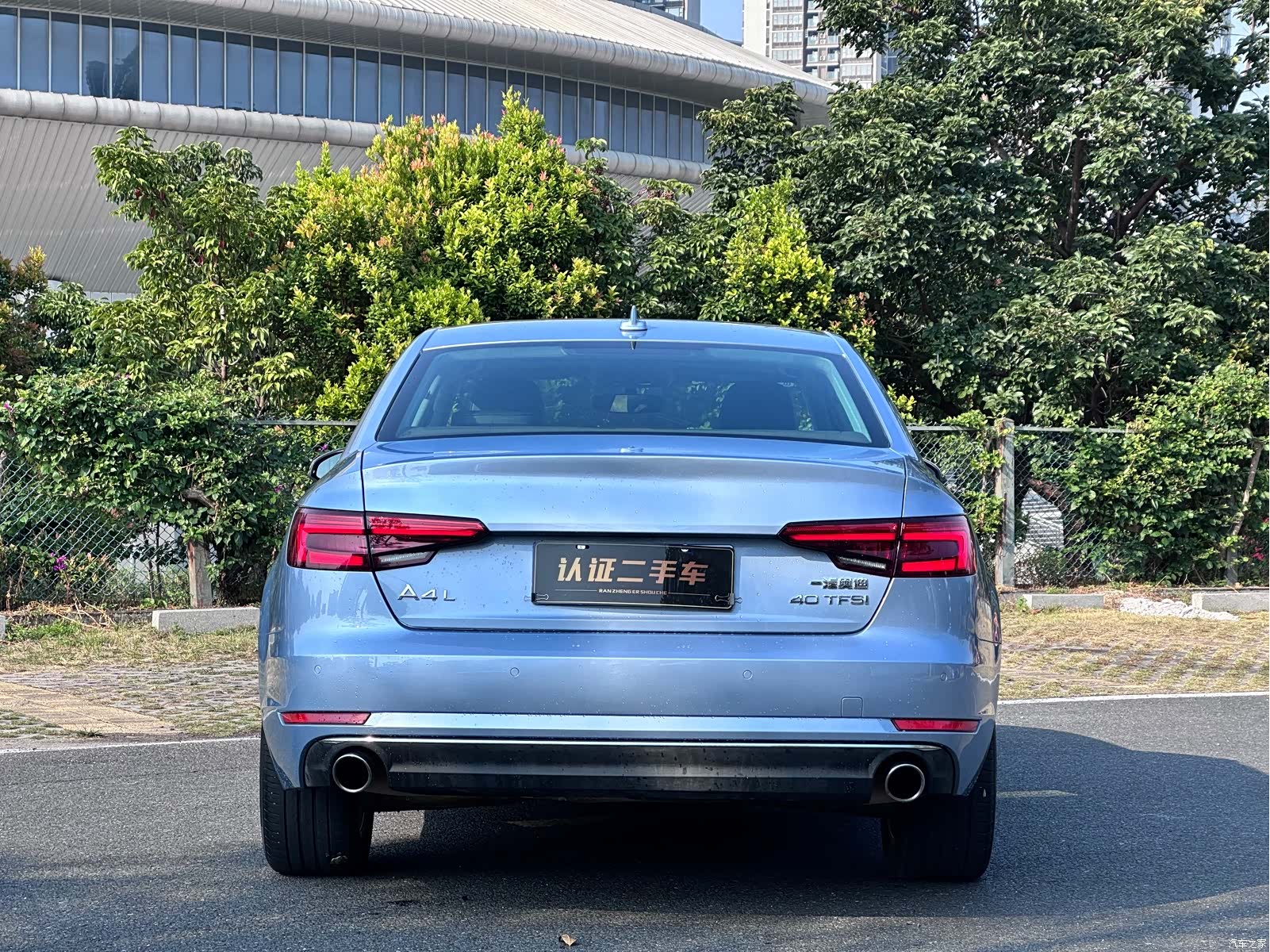 Audi A4L, 2018 6