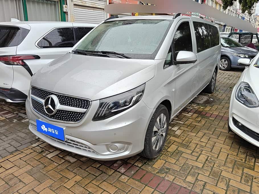 Mercedes-Benz Vito 2021 2.0T Elite 7 мест