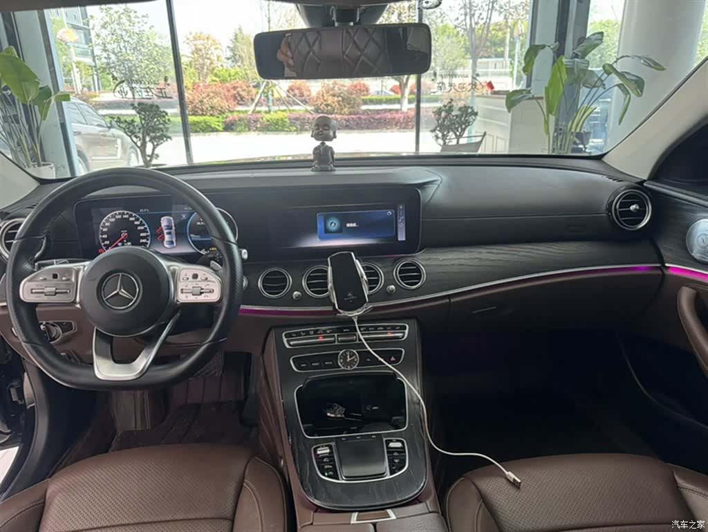 Mercedes-Benz E-Class, 2019 11