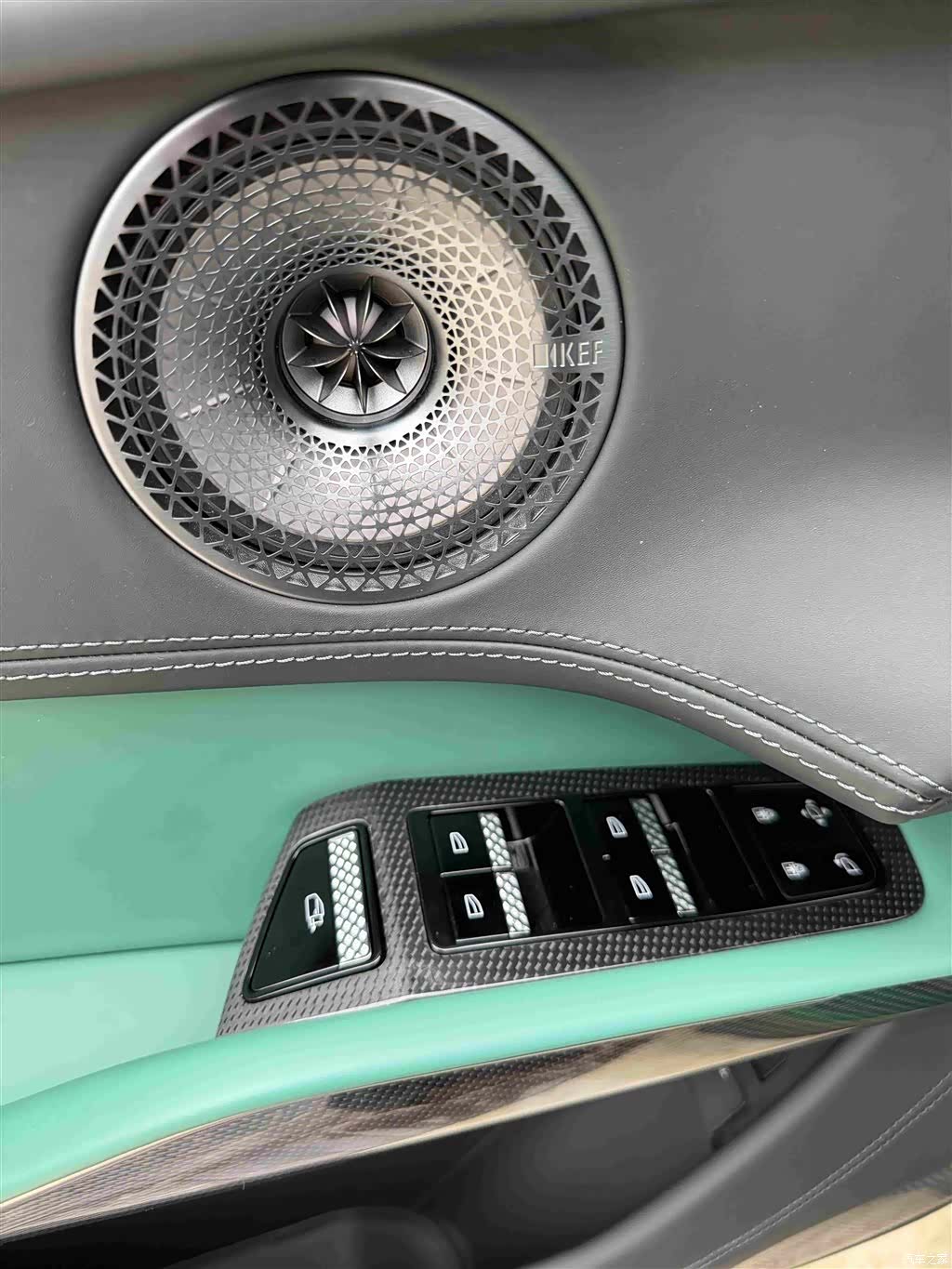 Lotus ELETRE, 2023 8