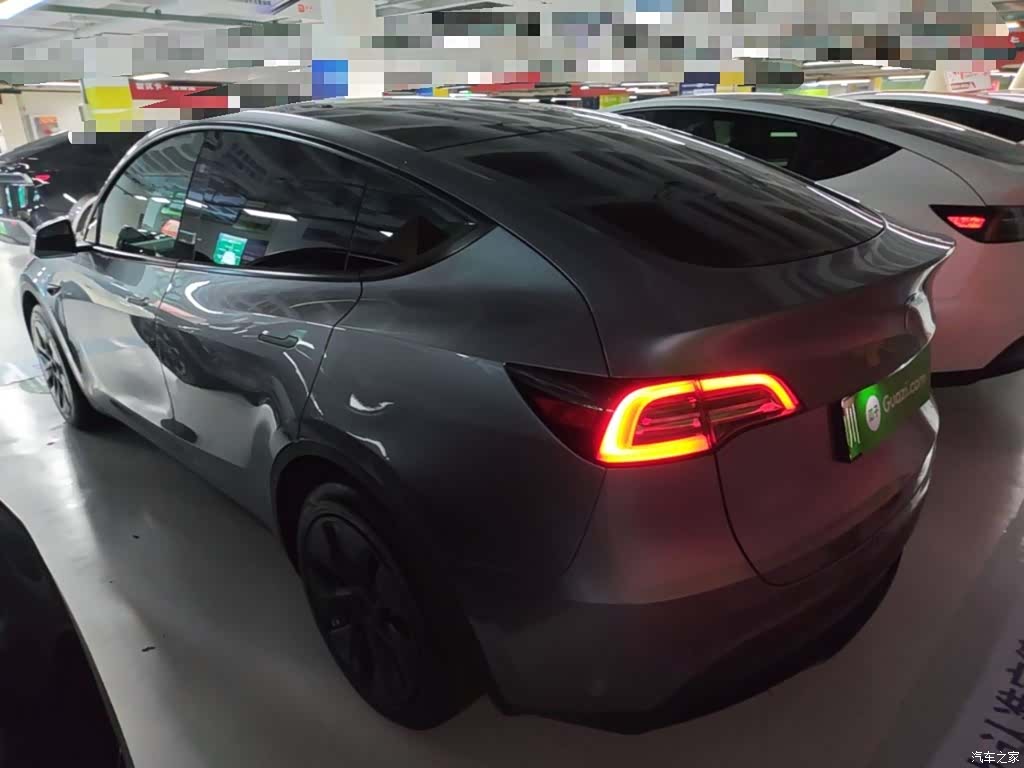 Tesla Model Y, 2024 все фото