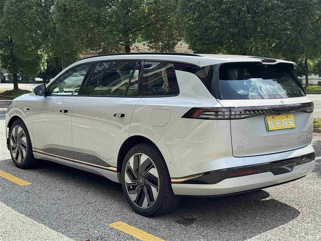 DongFeng eπ008, 2025 7