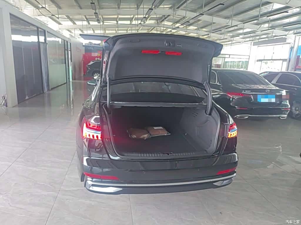Audi A6L, 2026 19