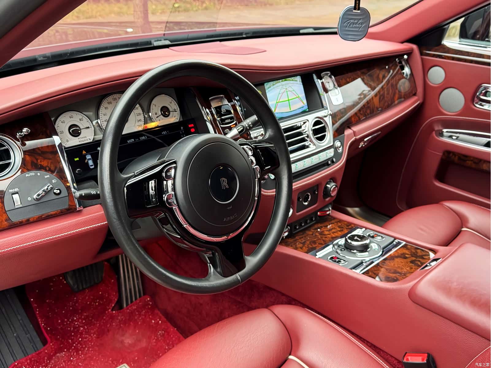 Rolls-Royce Ghost, 2018 8