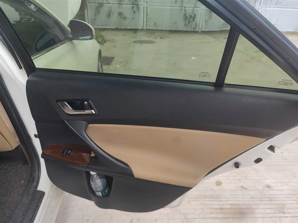 Toyota Reiz Toyota Reiz